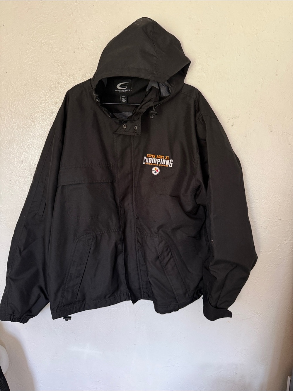Champion Black Hooded Windbreaker Jacket with 'Steelers SB XLChest Logo